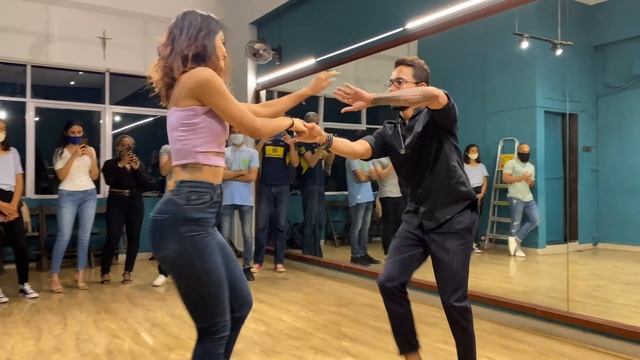 Cornel and Rithika | Bachata Sensual | Adelaide - Johnny Orlando | Dj Ramon Bachata Remix смотреть онлайн