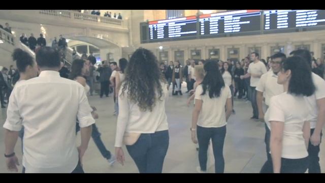 Bachata FLASH MOB - Saturday, January 11, 2020 - Grand Central Terminal, NY смотреть онлайн