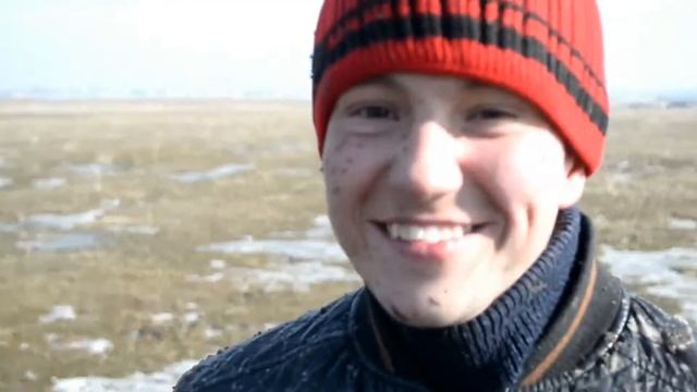 ЧУТЬ не сгорел! Наваливаем на квадриках и гоняем на саночках смотреть онлайн