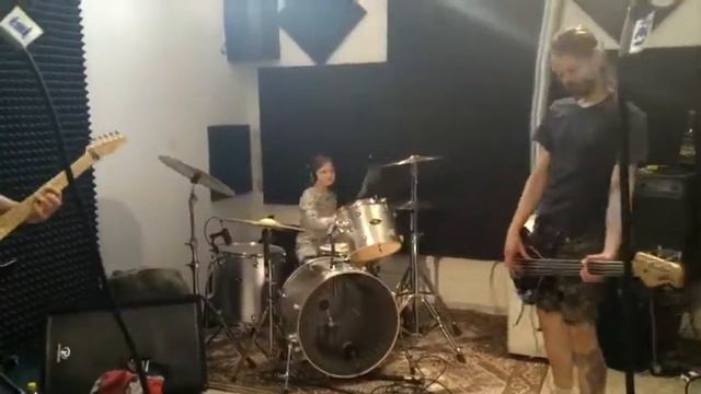 Анна Каренина (за барабанами Варя Батовкина) - Lords of the boards cover. смотреть онлайн