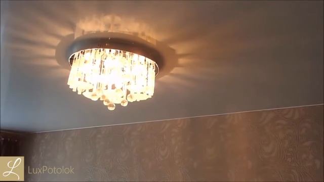 Как мыть натяжной потолок - LuxPotolok смотреть онлайн