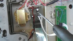 Весы, не включаются