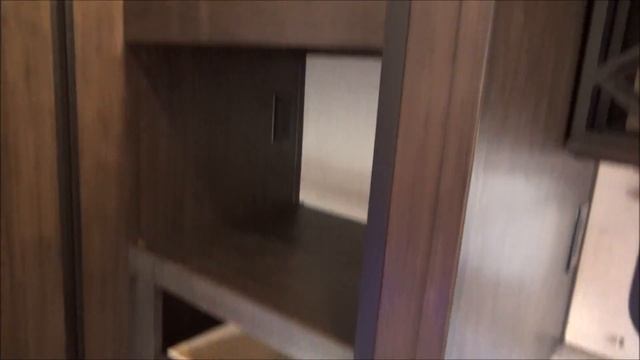 2020 Shasta Phoenix 336RLS / Referral Auto Group