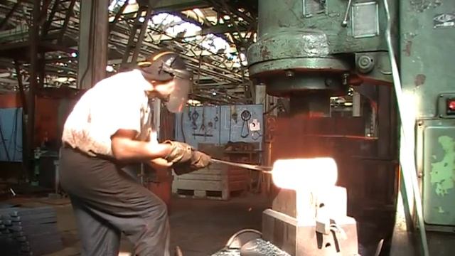 Поковка из ШХ - 15 !!! смотреть онлайн