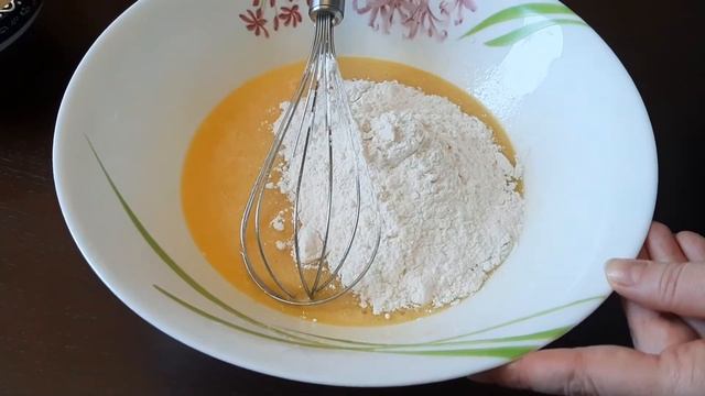 Пироги с ягодным джемом и маршмеллоу