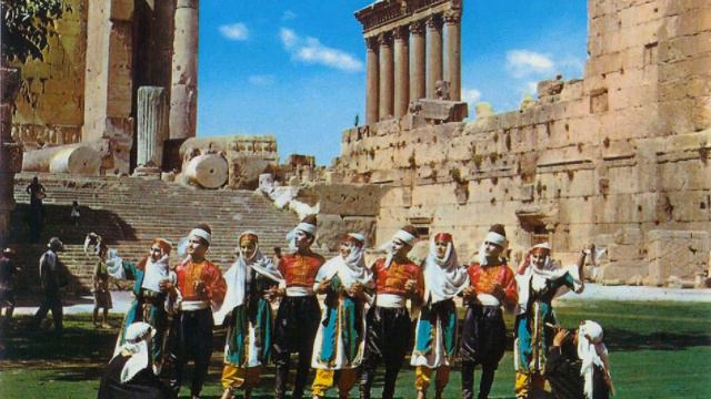 ALTINÖZÜ CHABEB CHORWEILER смотреть онлайн