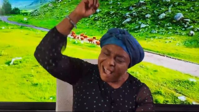 ПРИМИТЕ БЛАГОДАТЬ ВЕРИТЬ В СВОЮ МЕЧТУ!!! (Спонтанные Молитва и Песня) смотреть онлайн