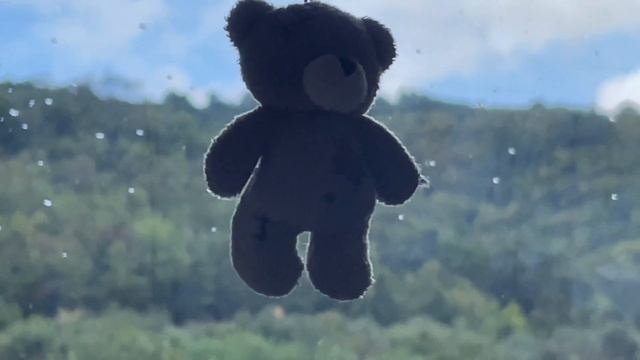 Мишка косолапый | Overtone Kids потешка и песенка для малышей смотреть онлайн