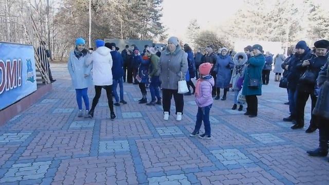 Праздник на набережной в Комсомольске хороводы смотреть онлайн