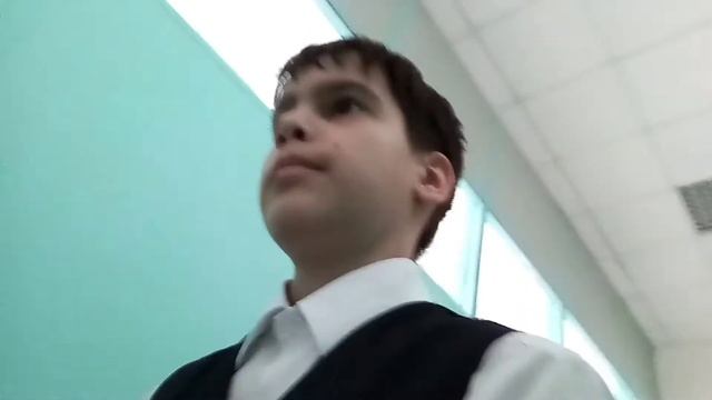 ОДИН В КЛАССЕ *дежурный* часть 2 смотреть онлайн