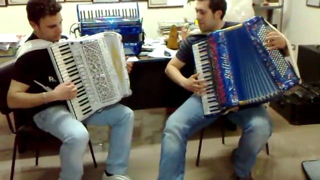 Libertango - Accordion Duet - Fabrizio & Ruffolo - Accordeon Acordeon Akkordeon Akordeon смотреть онлайн