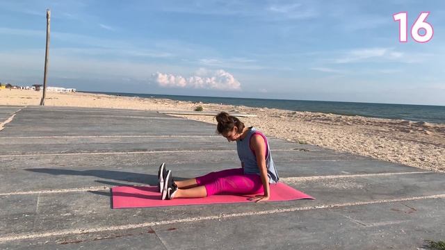 Как НАКАЧАТЬ ЯГОДИЦЫ, убрать БОКА и живот | How to get a FLAT STOMACH and BIGGER BUTT смотреть онлайн