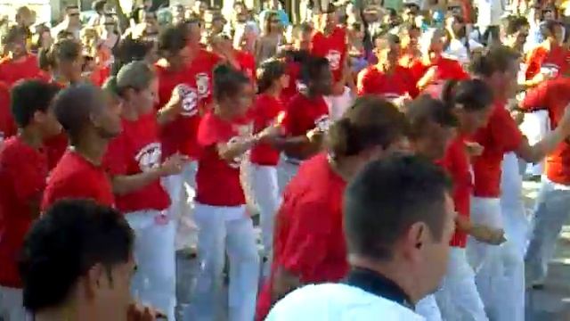 ABADA CAPOEIRA TARRAGONA AULAO 2010 - 2 смотреть онлайн
