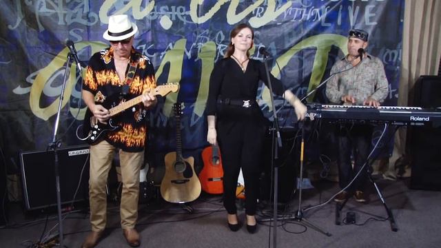 Гитара мается - ALLA'S BAND (Live) смотреть онлайн