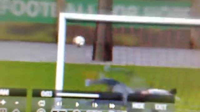 FIFA 10 (psp) free kick goal.mp4 смотреть онлайн
