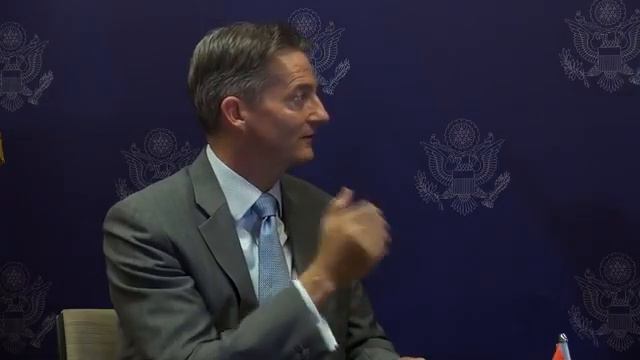 Дар бораи ГРИН КАРТА Сафири ИМА Кевин Коварт дар ДУШАНБЕ 2018 YouTube смотреть онлайн