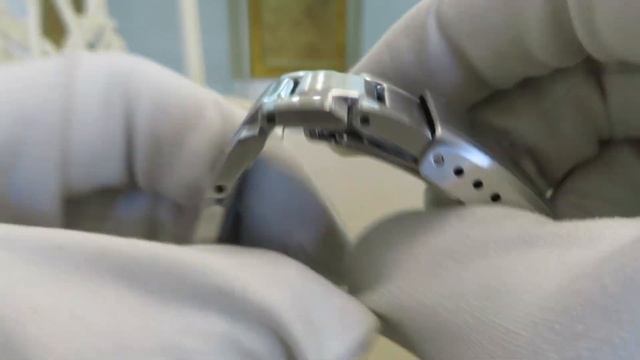 Casio G-Shock GST-B300SD-1AER смотреть онлайн
