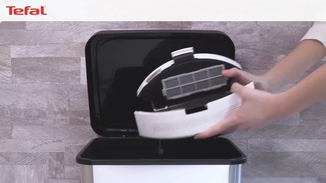 Как очистить контейнер для пыли в роботе-пылесосе Tefal X-plorer Serie 50 смотреть онлайн