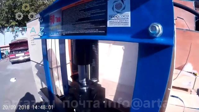 Гидравлический пресс 50т для сто TS0500F-6 с ручным насосом и ножной педалью смотреть онлайн