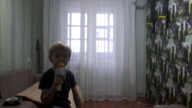 Как петь между нами молния смотреть онлайн