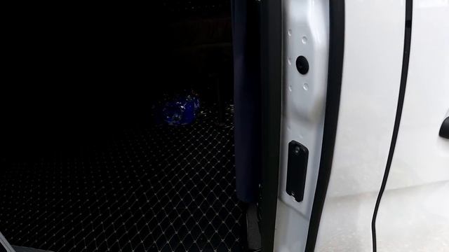 Новый бампер. Своими руками. Mercedes-Benz Sprinter. Custom Sprinter 3500/519. смотреть онлайн