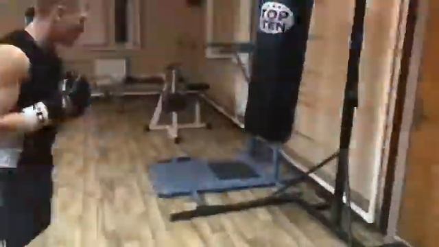 Работа руками в ММА смотреть онлайн