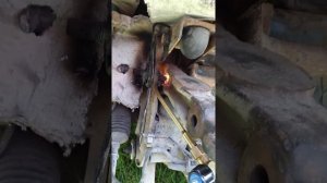 снимаю торсион iveco daily