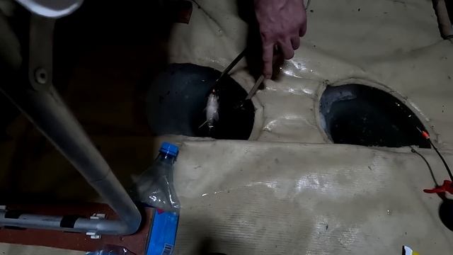 ЗИМОЙ НА ЛЬДУ, КАК ДОМА, В ТЕПЛЕ И КОМФОРТЕ! СТАРОНОВОГОДНИЕ ЧАНЫ! РЫБАЛКА НА КАРАСЯ! смотреть онлайн
