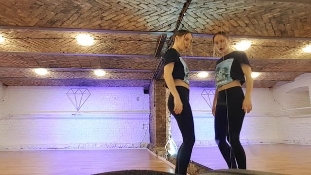 Как научиться делать волну телом? #LeeSaGoGo смотреть онлайн