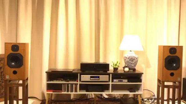 Starke Sound AD4 with Harbeth C7ES3 and Mytek Brooklyn Bridge - Stacey Kent смотреть онлайн