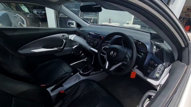 4258 - 2010 Honda CR-Z смотреть онлайн