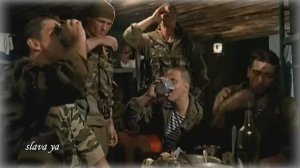 ВОТ ЭТО ПЕСНЯ! ЗА ЧТО МЫ ПЬЁМ ЗА ВДВ!.mp4