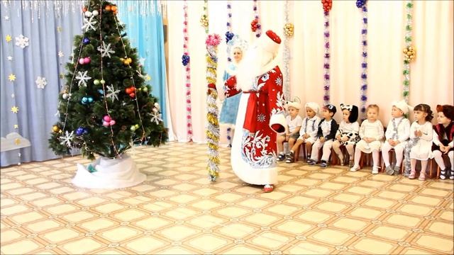 Новогодний утренник группа "Лунтик и его друзья" смотреть онлайн