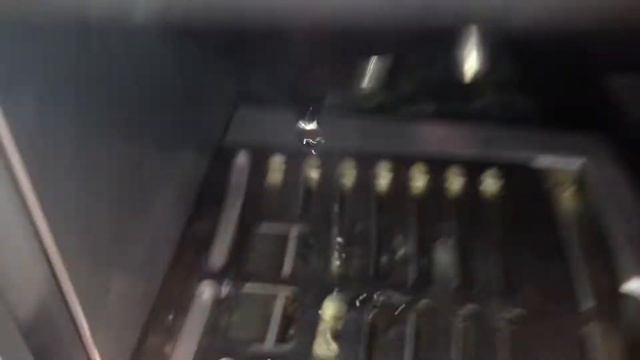 Добыча кофе молотого и замена тэна на кофеварке SAECO POEMIA смотреть онлайн