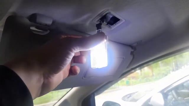 Ford focus C-Max - ALIEXPRESS -УСТАНОВКА лампы под козырек и накладки воздуховода. смотреть онлайн