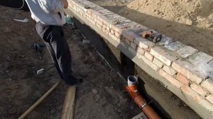 Прокладка канализации в частном доме. Монтаж канализационной трубы внутри строящегося дома