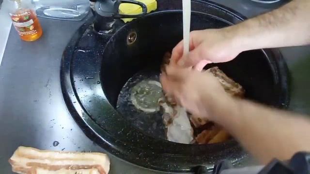 грудинка горячего копчения.как быстро и вкусно закоптить грудинку. смотреть онлайн
