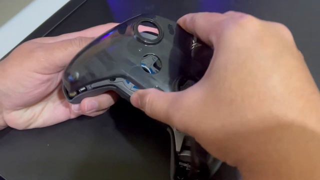 WORLD FIRST CONTROLLER WITH SCREEN! | Flydigi Apex 3 Elite Controller Review Malaysia смотреть онлайн