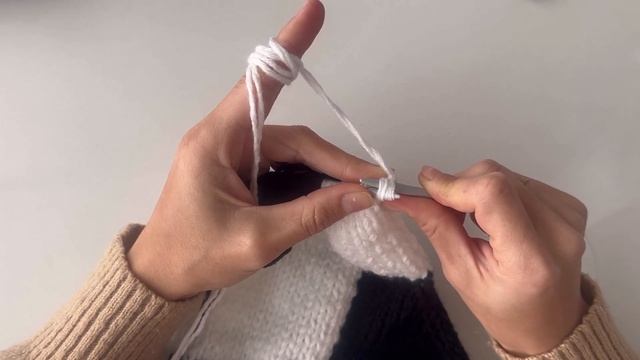 WEDNESDAY ADDAM ‘S ŞİŞ ÖRGÜSÜ SÜVETER YAPILIŞI #crochet смотреть онлайн