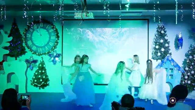 Новый год 2020 в Russian International School - 18.12.2019 смотреть онлайн