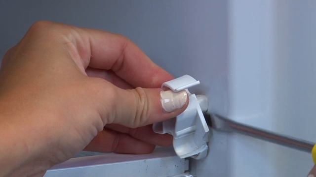 How To Replace The Top Freezer Flap And Hinges On A Beko Fridge Freezer