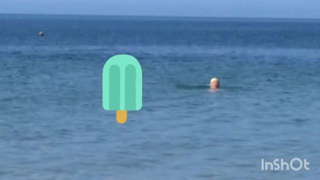 Купаюсь с любимыми внуками на чёрном море ❤️🌊 смотреть онлайн