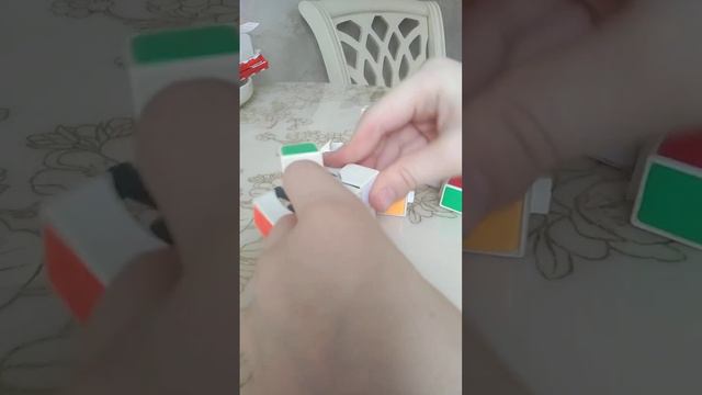 собираю кубики рубики если их тяжело собрать смотреть онлайн