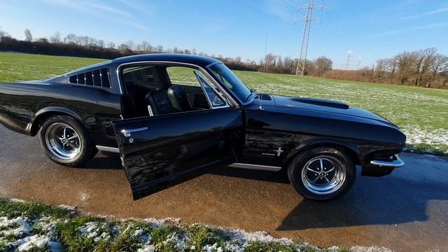 Ford Mustang Fastback 1965 смотреть онлайн