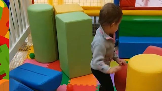 Юля в косино Парке смотреть онлайн