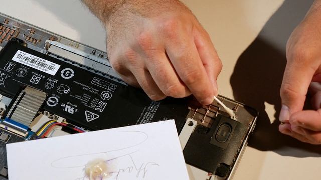 Lenovo IdeaPad 120S Hinge Mount Repair (4K UHD) - Jody Bruchon смотреть онлайн