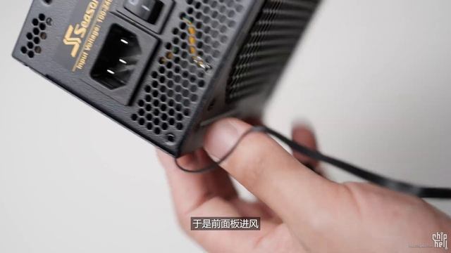 M-ATX+4070=15.6L смотреть онлайн