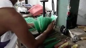 Веревка из пластиковых бутылок. Метелка из ПЭТ бутылки.mp4