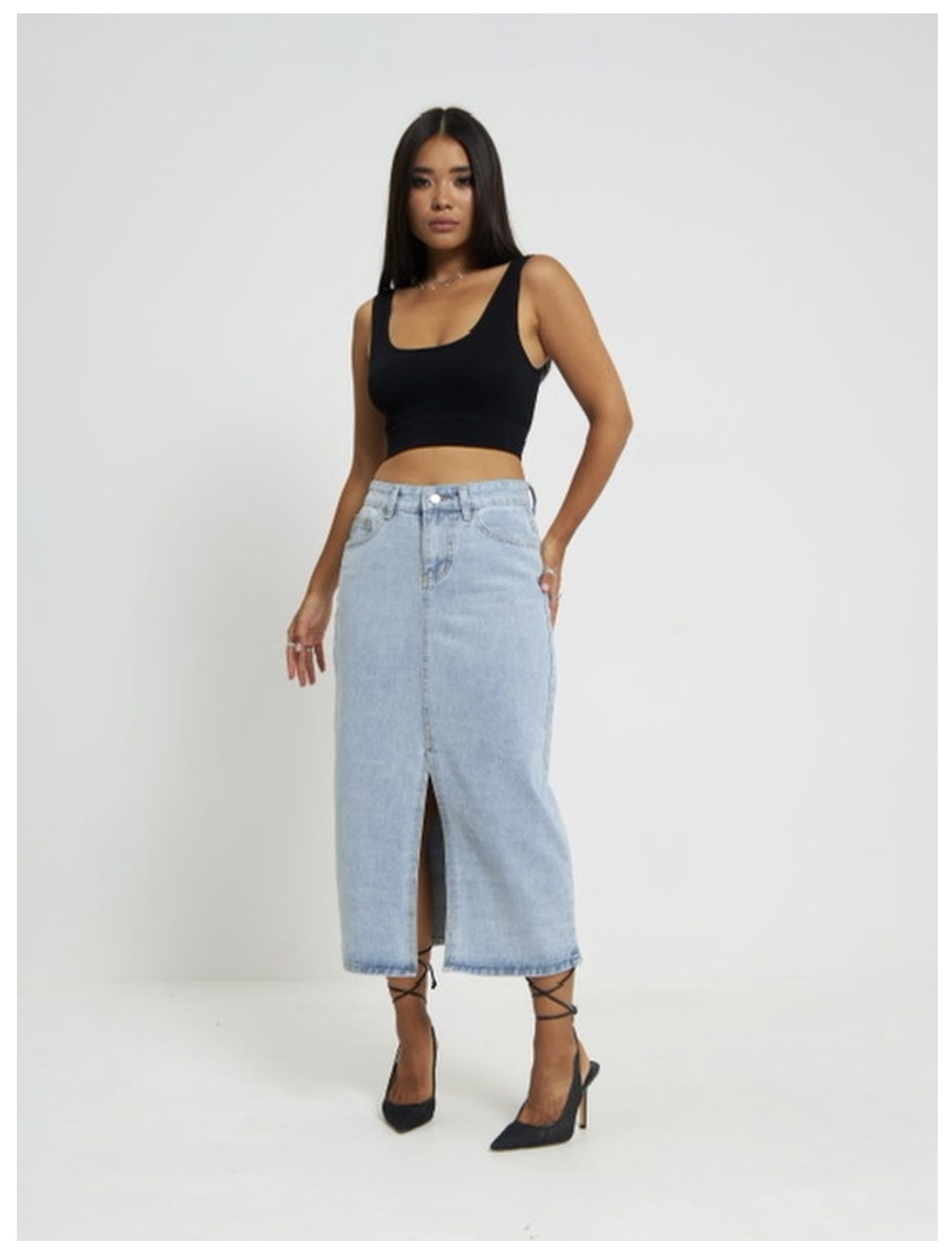 Модная джинсовая юбка