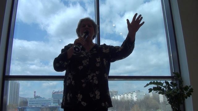 Елена Козлова - Я увидел во дворе стрекозу (Муз. Александр Розенбаум Сл.Олег Русских) смотреть онлайн